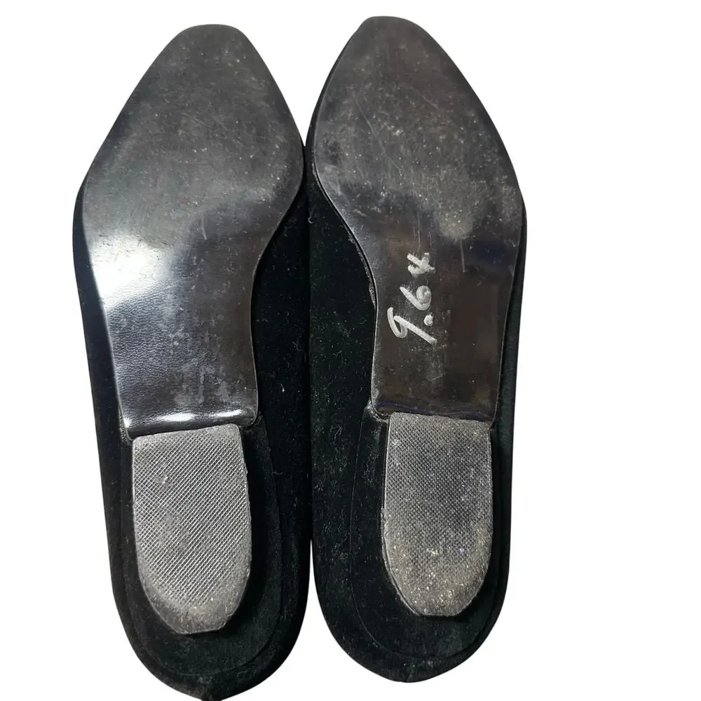 Socialites Vintage Black Flats with Jewel